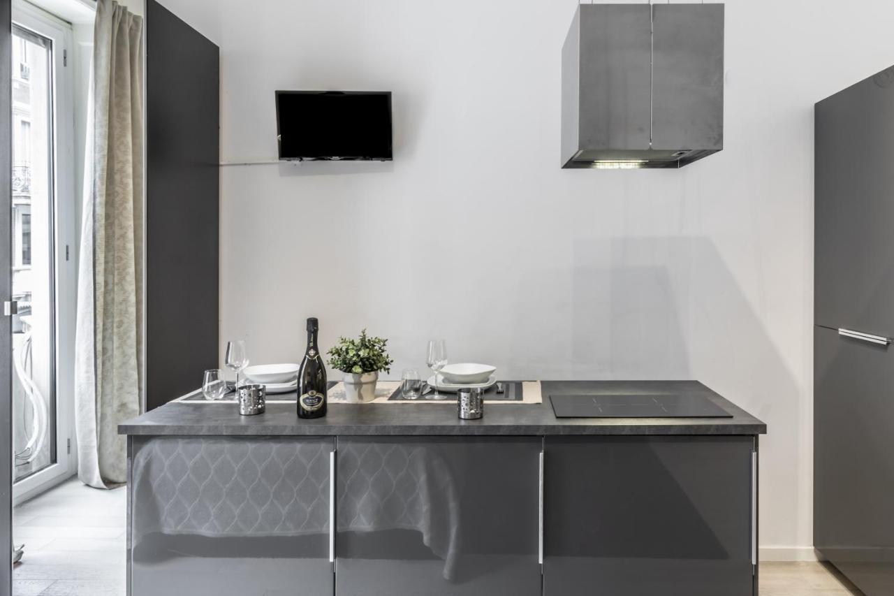 Milanrentals - Tarra Apartment Extérieur photo